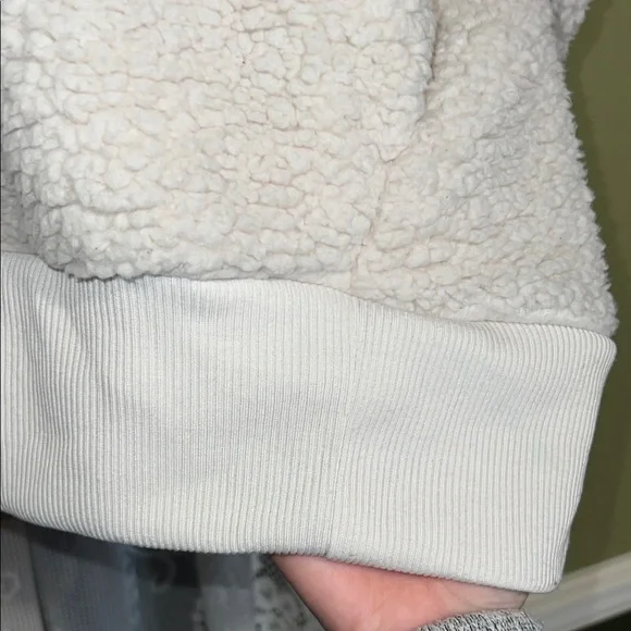 American Eagle Outfitters Cream Sherpa Quarter-Zip Pullover - Picture 6 of 7